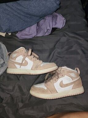 Girls Nike Jordans High Top